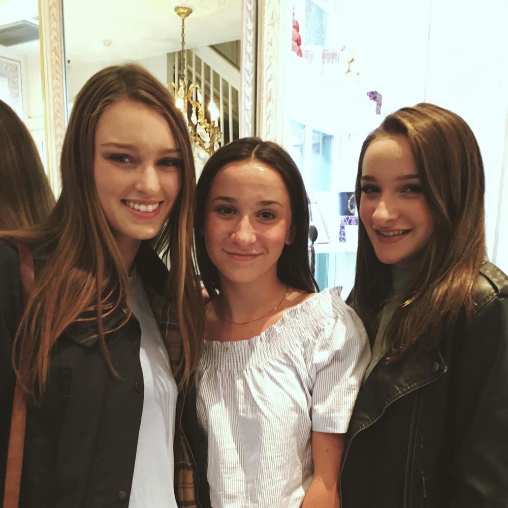 Meet your Posher, Nora